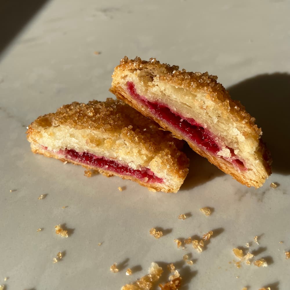 inside of the spiced cranberry pie favor